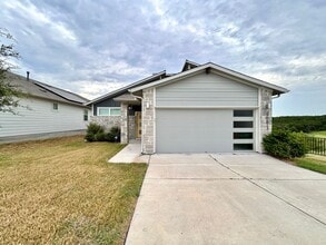 Building Photo - 10613 Deaton Ln