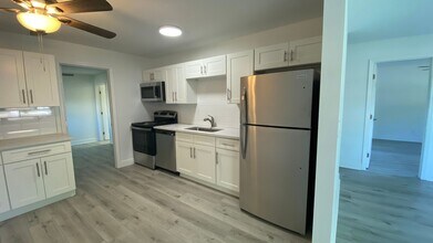 Building Photo - 4520 68th St W