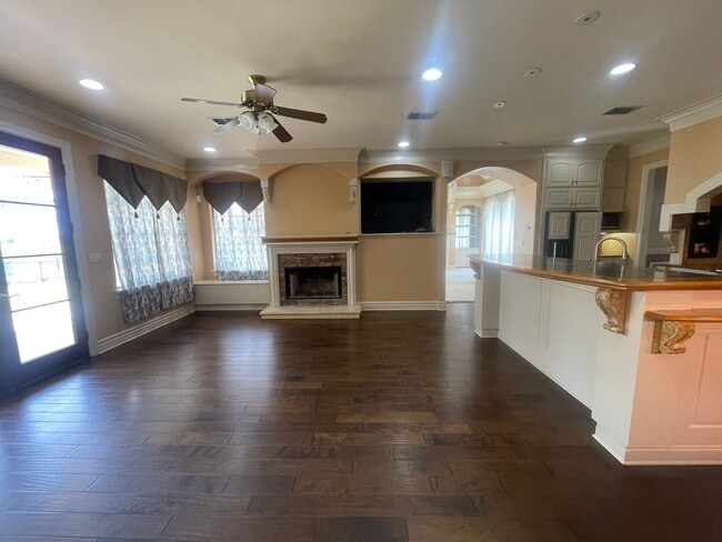 Building Photo - Stonebridge Community! Luxury and Lifestyle Awaits your Call