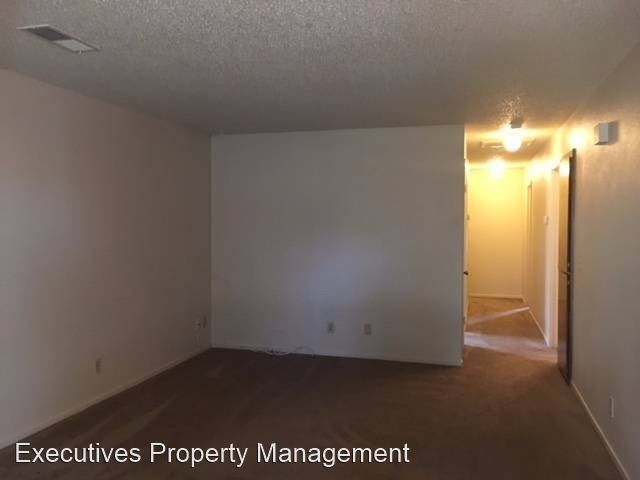 Foto del edificio - 3 br, 1.5 bath House - 1475 First Street