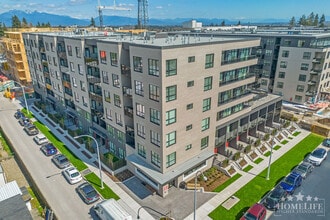 Building Photo - 15733-15785 85 Ave