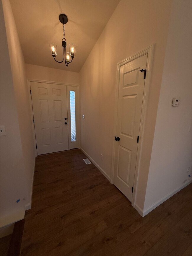 Building Photo - NEW CONSTRUCTION HOME!