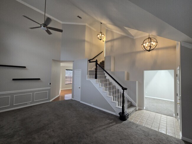 Foto del edificio - 4241 Arbor Ln