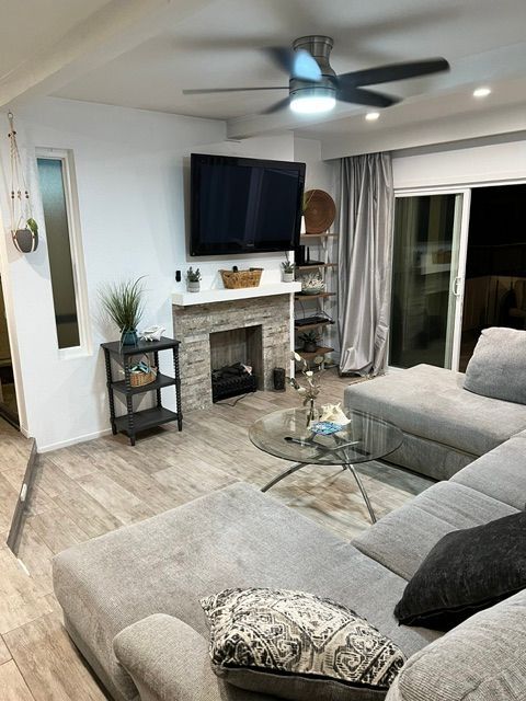 Foto del edificio - 21372 Brookhurst St