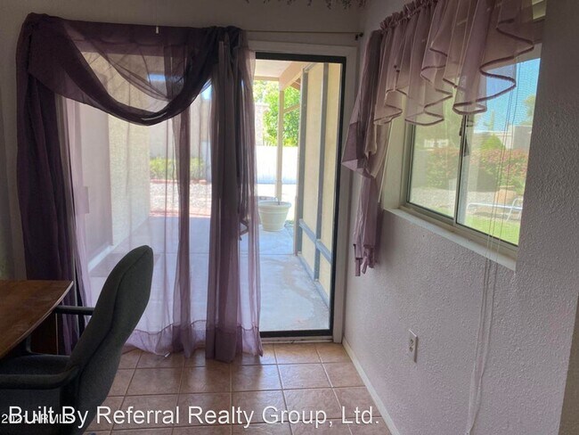 Building Photo - 2 br, 2 bath House - 9426 E Olive Ln