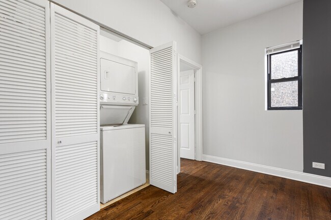 Foto del edificio - 7526 N Seeley Ave