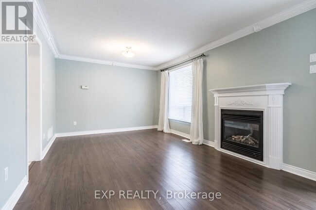 Building Photo - 32 Pavin Crescent