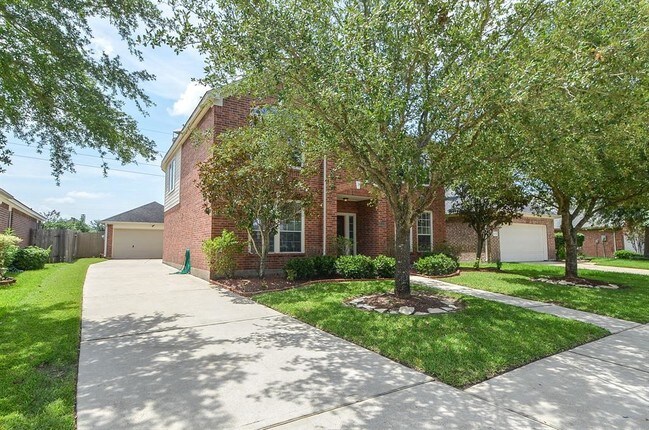 Foto del edificio - 21323 Grand Hollow Ln
