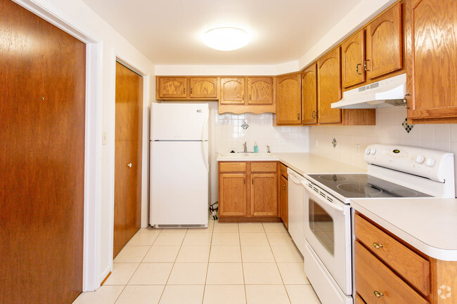 Kitchen - Claire Morris Apartments