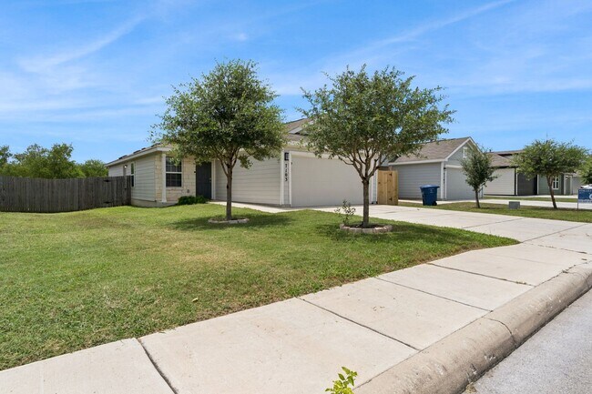 Foto del edificio - 7103 Cozy Run