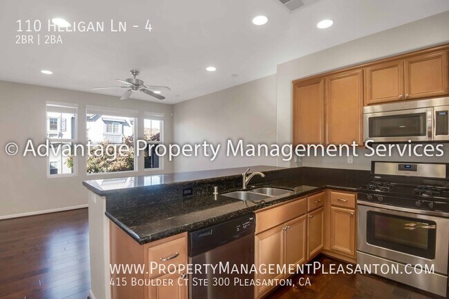 Foto del edificio - 110 Heligan Ln