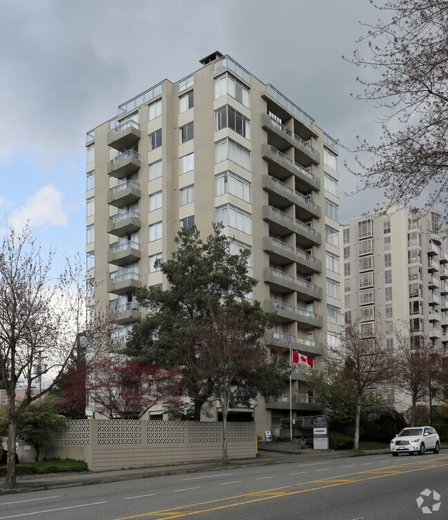 Building Photo - Shaughnessy House