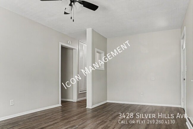 Foto del edificio - 3428 Silver Hills Ave