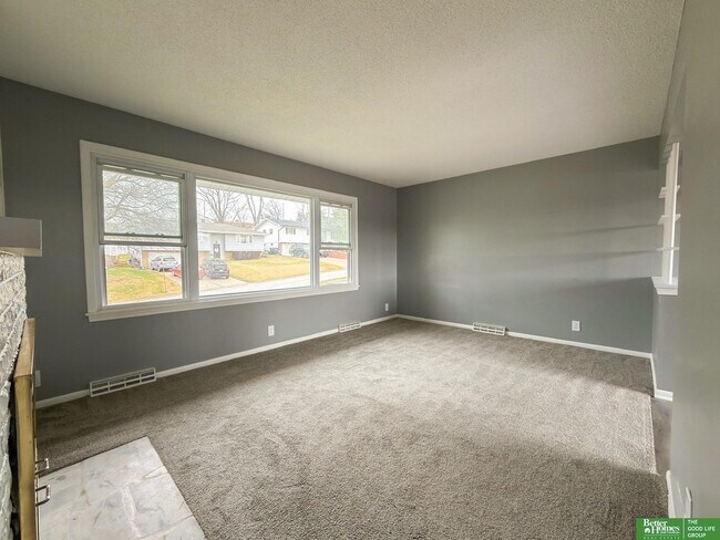 Foto del edificio - 5029 Arbor Cir