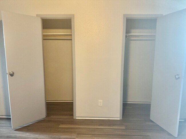 Foto del edificio - 1005 Spooner St