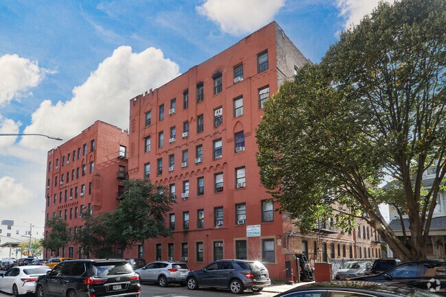 Building Photo - 1864 85th St