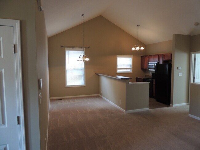 Foto del edificio - 3 bed, 2 bath, 2 car garage townhouse w/ bonus room in West Knoxville