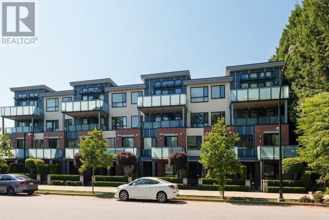 Photo du bâtiment - 6533-6533 McKay Ave