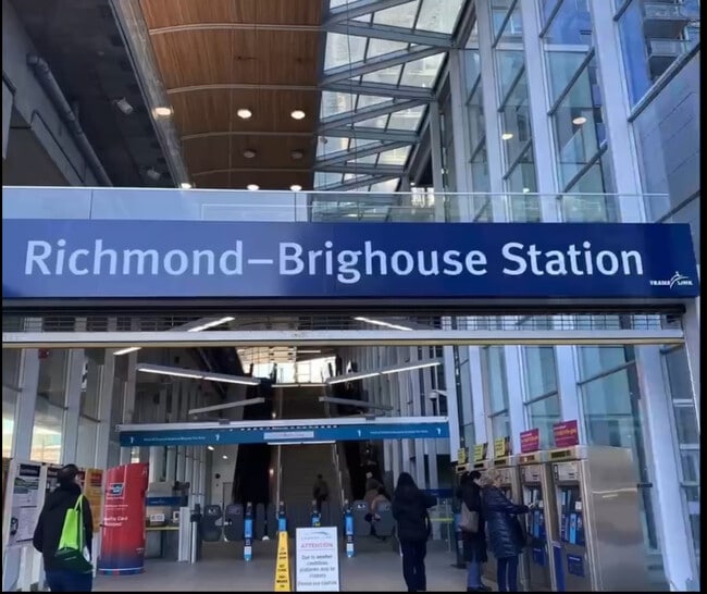 Building Photo - 6633 Buswell St