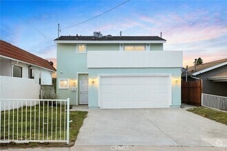 Building Photo - 554 Bonita St