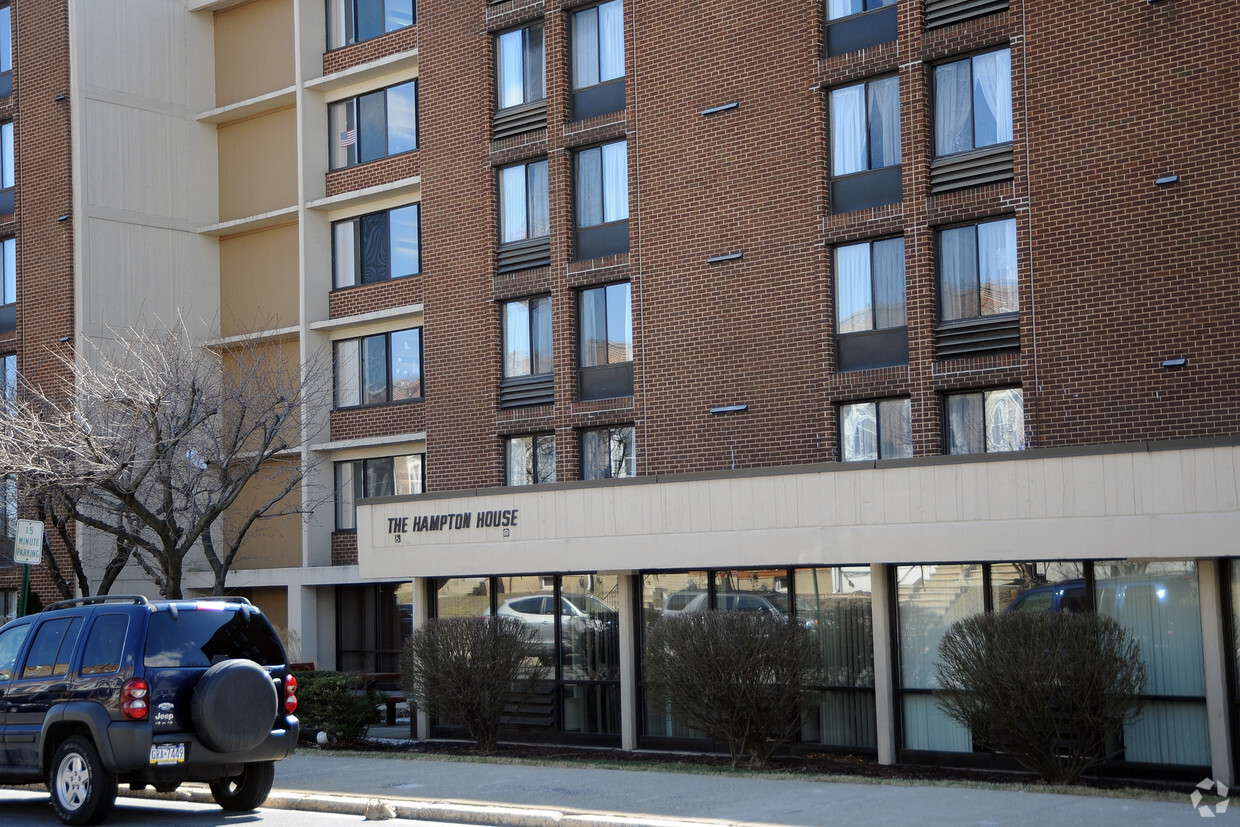 Foto del edificio - Hampton House