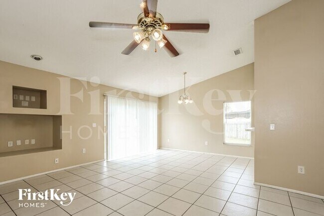 Building Photo - 1207 Etchfield Cir