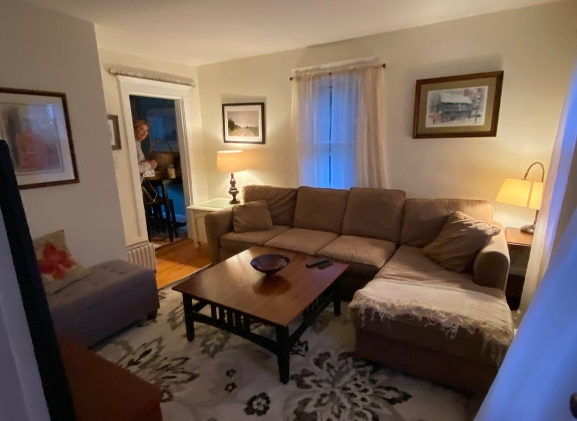 Primary Photo - 30 Charles St