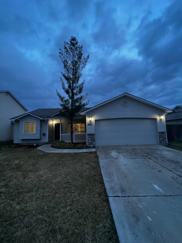 2057 W Blakes Creek Ave, Nampa, ID 83686 House Rental in Nampa, ID