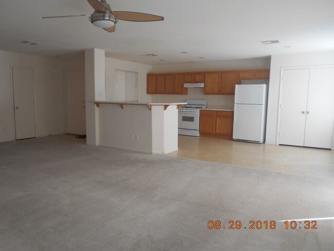 Foto del edificio - 11109 Whooping Crane Ln