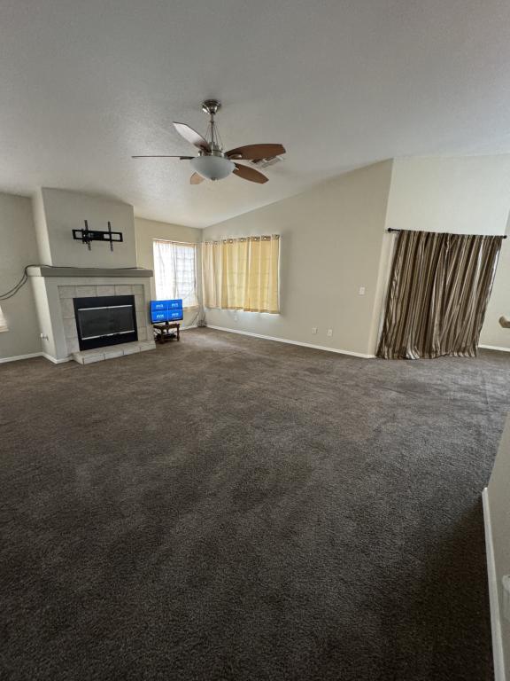 Foto del edificio - 3858 E Ames Ave