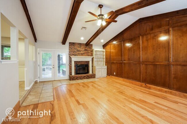 Foto del edificio - 3 br, 2 bath House - 2640 W Dallas Street ...