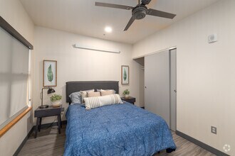 1BR, 1BA - 760SF - Sunshine Portland