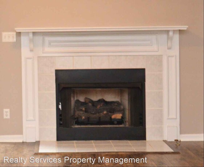 Building Photo - 2 br, 2.5 bath House - 404 Wexview Lane