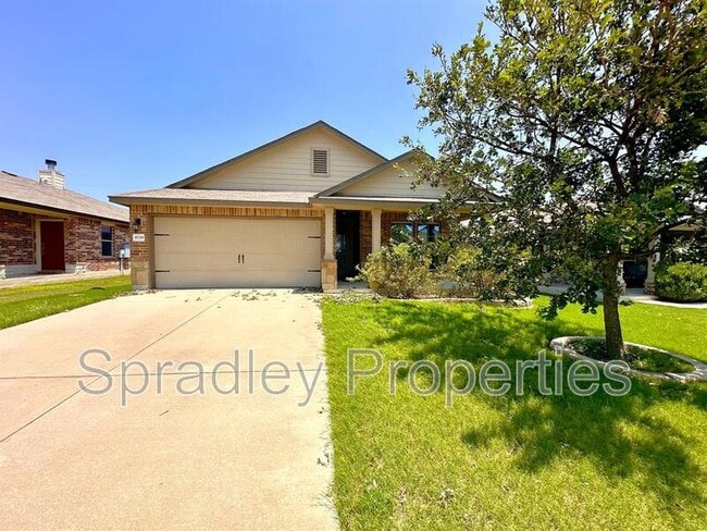 Foto del edificio - 8718 Misty Pine Dr