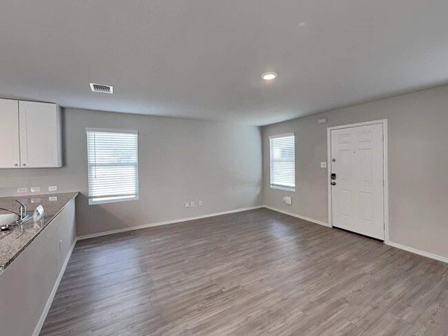 Building Photo - 7302 Alcazar Gate