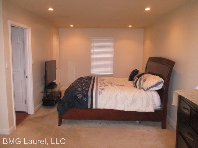 Building Photo - 3 br, 2 bath House - 900 Capitol Heights Blvd