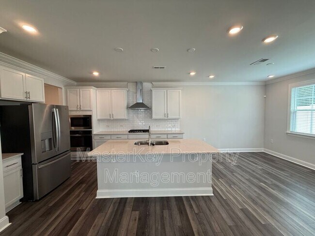 Building Photo - 1347 Rosepine Drive