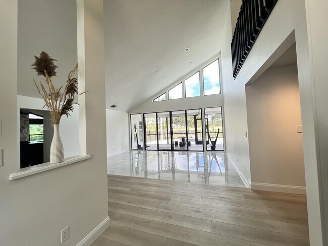 Building Photo - 740 Kerry Downs Cir