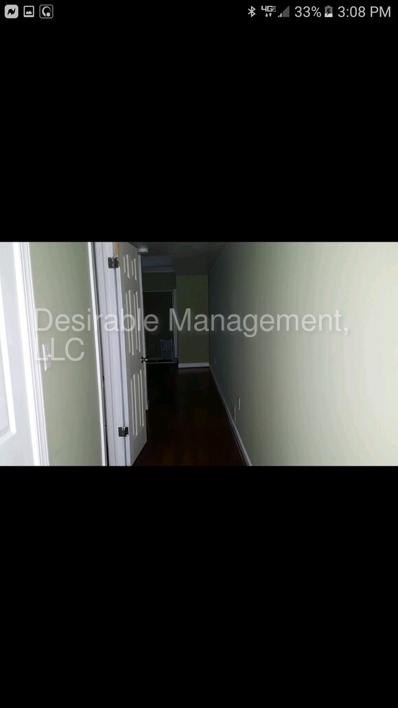 Building Photo - 58 Towne Square Dr