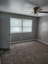 Building Photo - 116 Nottingham Way