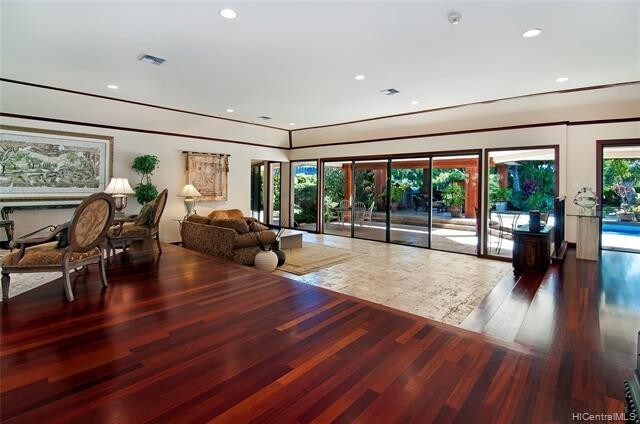 Foto del edificio - 1142 Waikui Pl