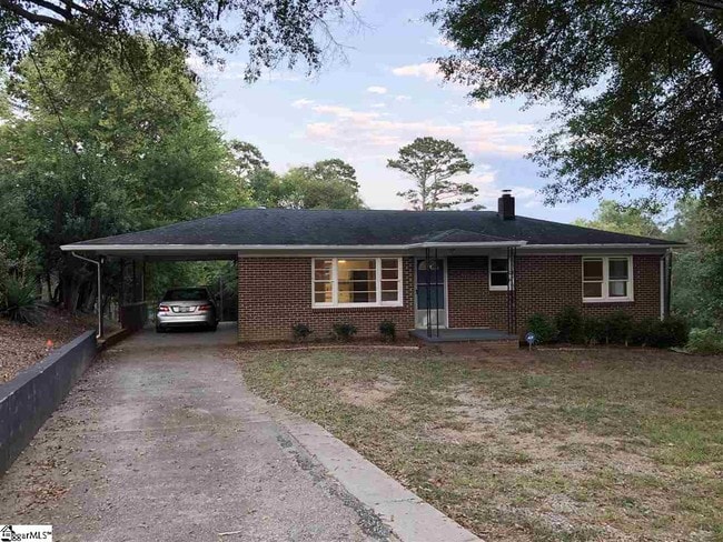 Building Photo - 438 Old Boiling Springs Rd