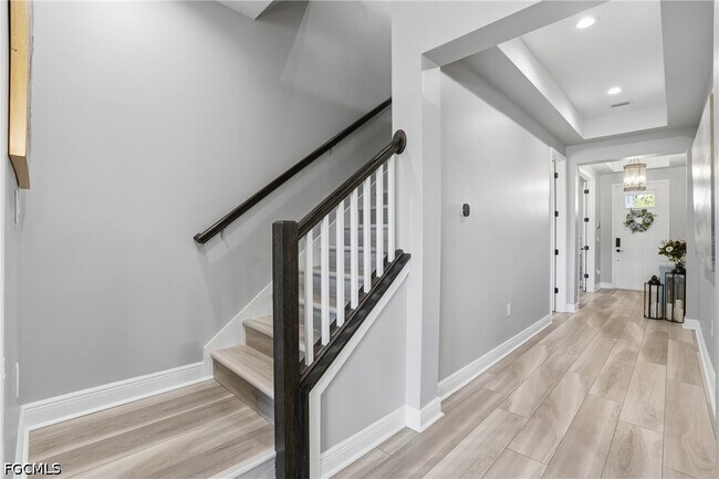 Building Photo - 3549 Pilot Cir