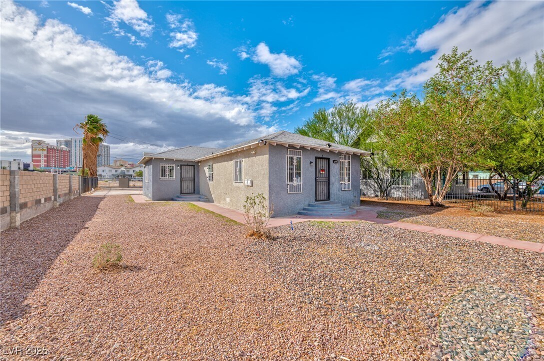 Foto principal - 339 N 10th St