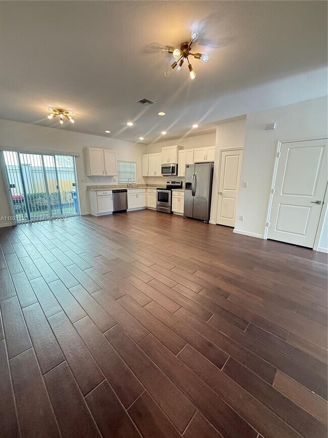 Foto del edificio - 4029 NW 11 Dr