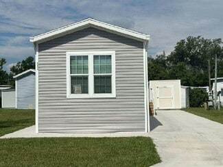 Building Photo - 5605 Laura St