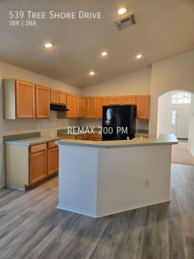 Building Photo - 539 Tree Shore Dr