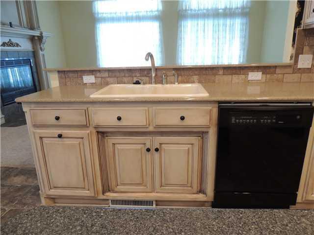 Foto del edificio - 6612 Stinchcomb Dr
