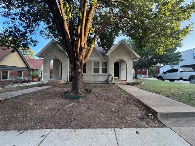 Foto del edificio - 3817 Crestline Rd