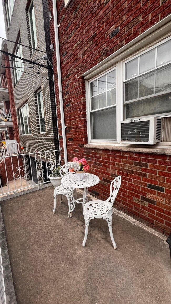 Foto del edificio - 416 6th St